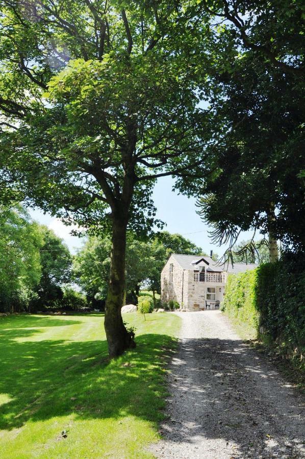 The Barn At Cae Bach Vila Gwalchmai Exterior foto